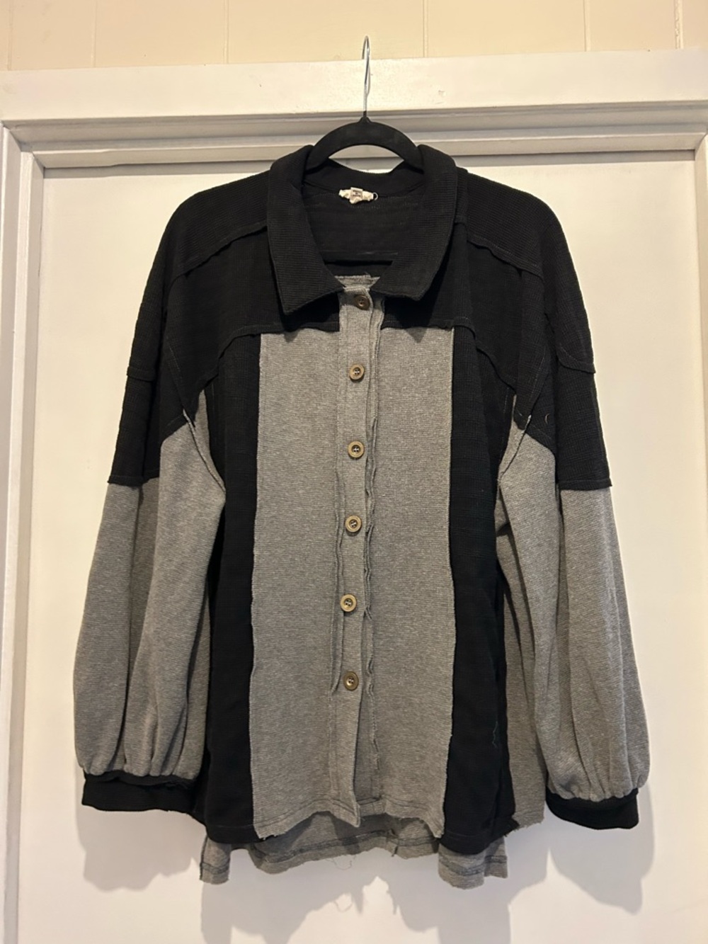 POL Two-Tone Black and Gray Button-Down Top